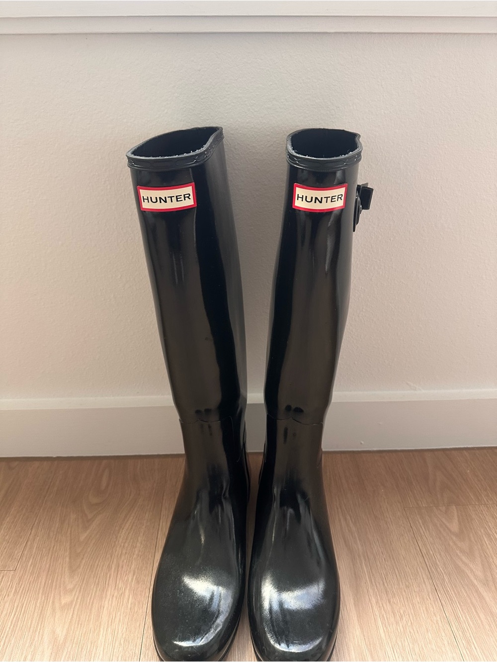 Hunter Rain Boots - 8
